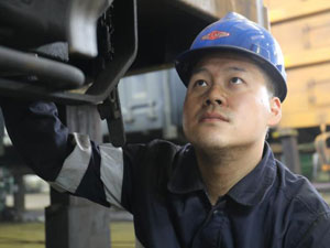 刘曜宁：扎根铁路货车检修一线的青年硕士生